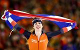 Antoinette Rijpma - de Jong wint de 1500 meter voor vrouwen op de ISU WK Afstanden schaatsen in Thialf.