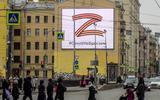 Billboard in Sint Petersburg met daarop de ‘Z’, als steunbetuiging aan de Russische strijdkrachten.