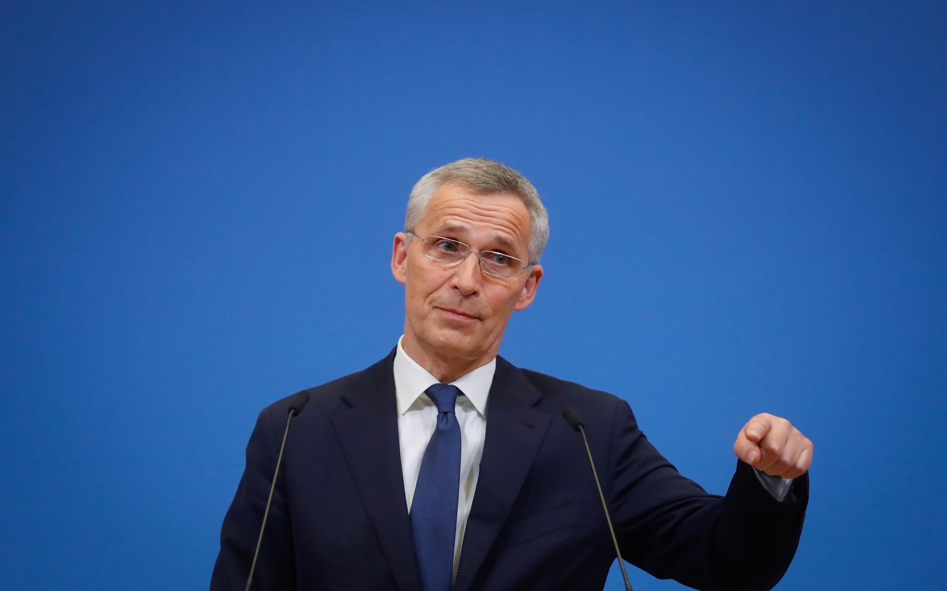 NAVO-baas: We moeten sterk genoeg zijn om een invasie door Rusland in