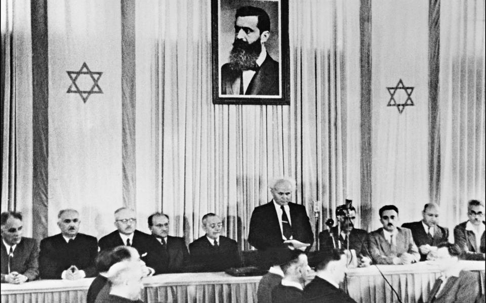 Op 14 mei 1948 las David Ben-Gurion in Tel Aviv de onafhankelijkheidsverklaring voor: de staat Israël was een feit.