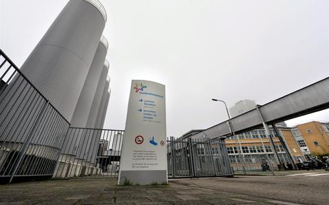 De zuivelfabriek van FrieslandCampina in Leeuwarden.