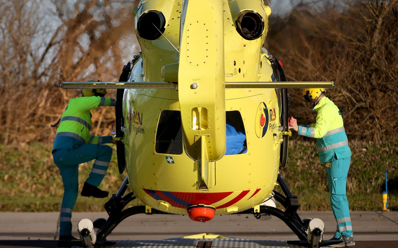 De ambulancehelikopter van RAV Fryslan en ANWB Medical Air Asssistance