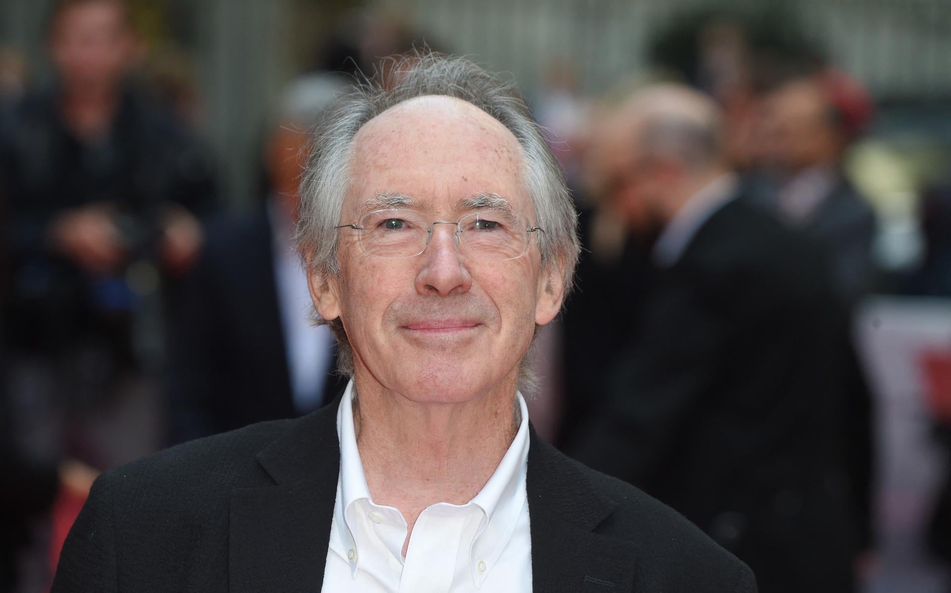 'Lessen' van Ian McEwan gaat onder je huid zitten | Recensie - Friesch