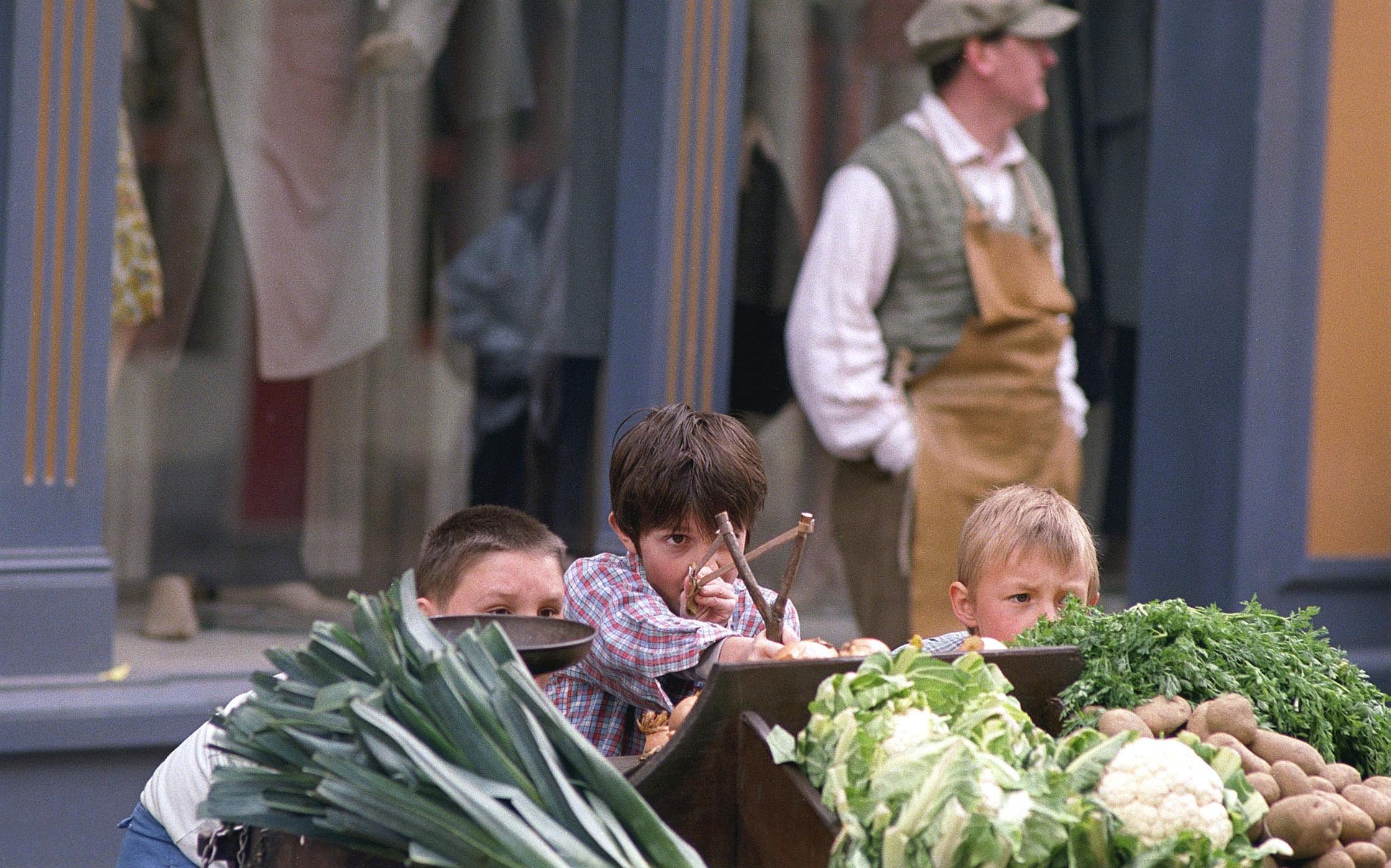 De film Pietje Bell kwam uit in 2002. De film Pietje Bell kwam uit in 2002.