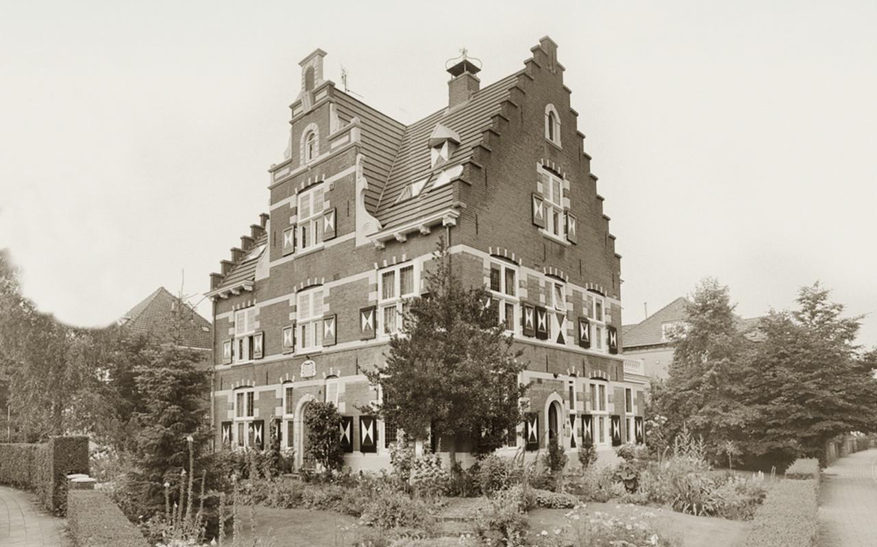 Villa De Wartburg, waar de familie Hegger woonde, samen met vele anderen.