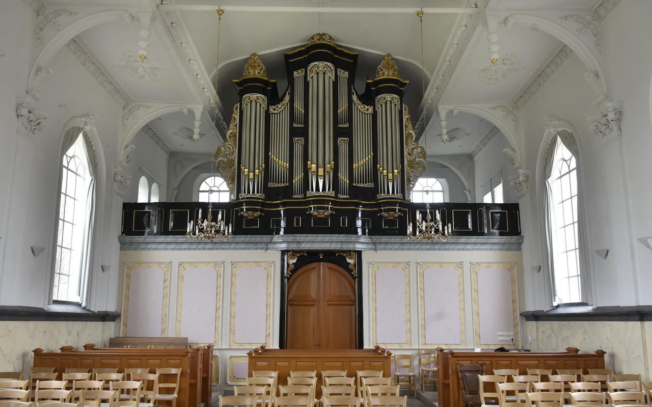 Het gerestaureerde Hardorff-orgel in de kerk van Baaium. 