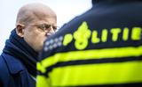 Minister Ferd Grapperhaus (Justitie) maakt zich sterk om geweld tegen hulpverleners en handhavers in te dammen.