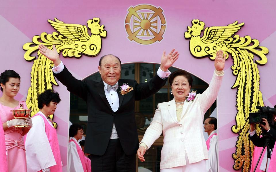Sun Myung Moon en zijn vrouw Hak Ja Han Moon.