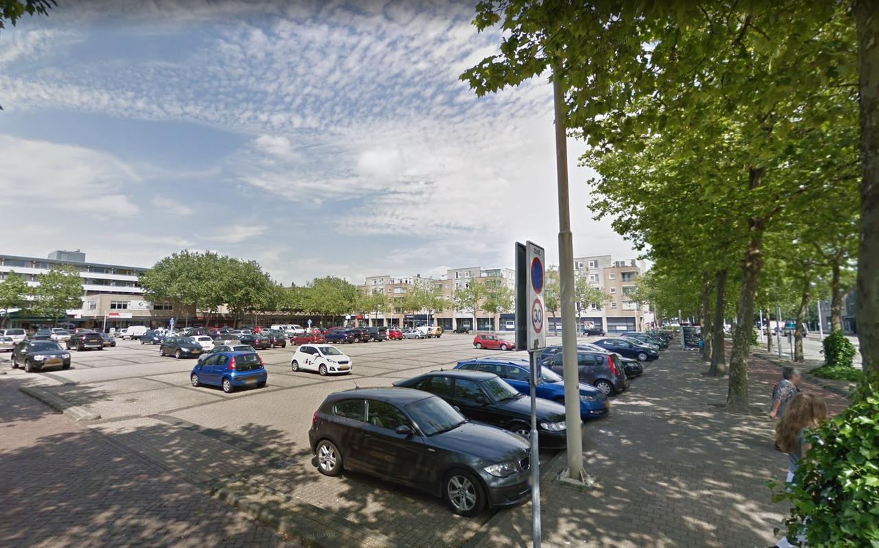 Het Burgemeester Kuperusplein in Heerenveen. Het Burgemeester Kuperusplein in Heerenveen.