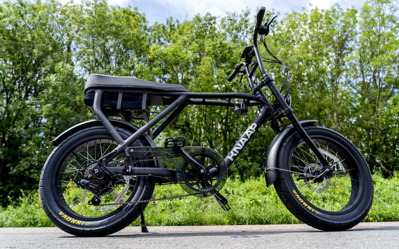 Brommerachtige e-bikes worden steeds populairder. De fietsen van Knaap bikes zijn overigens niet makkelijk op te voeren. 