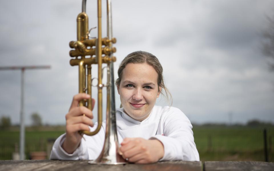 Trompettist Roas Kuipers uit Hurdegaryp. 