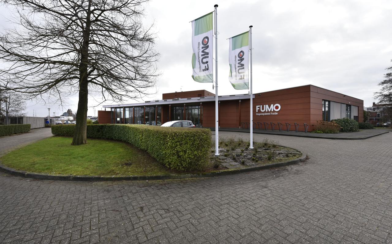 De FUMO heeft zijn intrek genomen in het oude gemeentehuis van Boarnsterhim in Grou. De FUMO heeft zijn intrek genomen in het oude gemeentehuis van Boarnsterhim in Grou.