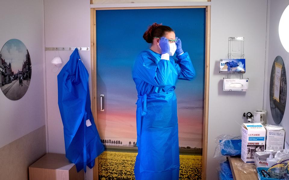 De corona-afdeling van de Marrewyk in Drachten is weer operationeel. De instelling vangt mensen op die niet meer in het ziekenhuis hoeven te verblijven, maar nog niet naar huis kunnen. 
