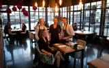 Suzanne Wijnia, Japke Dolstra, Marijke Klijnstra en Thomas Dotinga van restaurant 't Havenmantsje in Harlingen. 