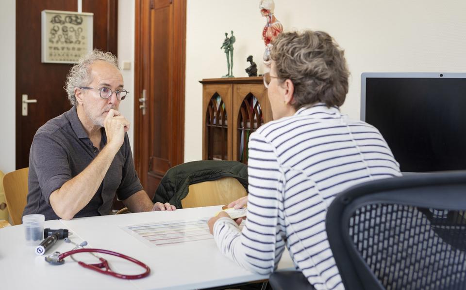 Mensen meden de huisarts in verhouding vaak.