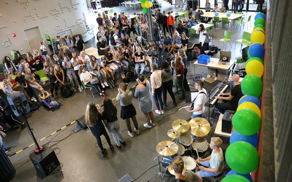 Een muzikaal optreden van leerlingen van OSG Singelland in Drachten. 
