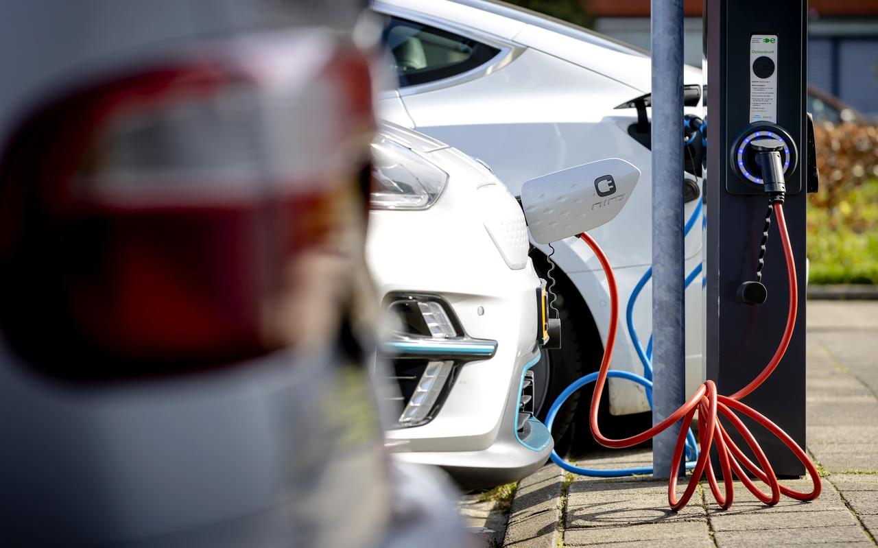 Laadpalen voor elektrische auto's. Laadpalen voor elektrische auto's.