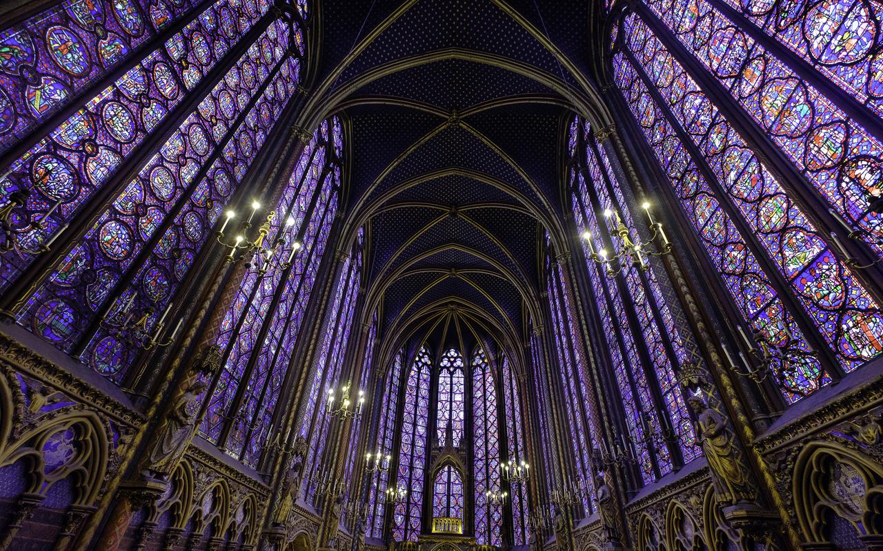 Gebrandschilderde glazen in de bovenkapel van de Sainte-Chapelle.