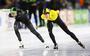 Patrick Roest en Jorrit Bergsma (l-r) in actie op de 10.000 meter tijdens het WCKT.