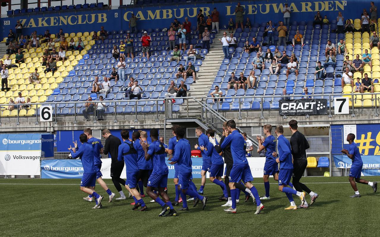 SC Cambuur trainde zaterdag voor het eerst in het eigen stadion.
Foto: Henk Jan Dijks SC Cambuur trainde zaterdag voor het eerst in het eigen stadion.
Foto: Henk Jan Dijks