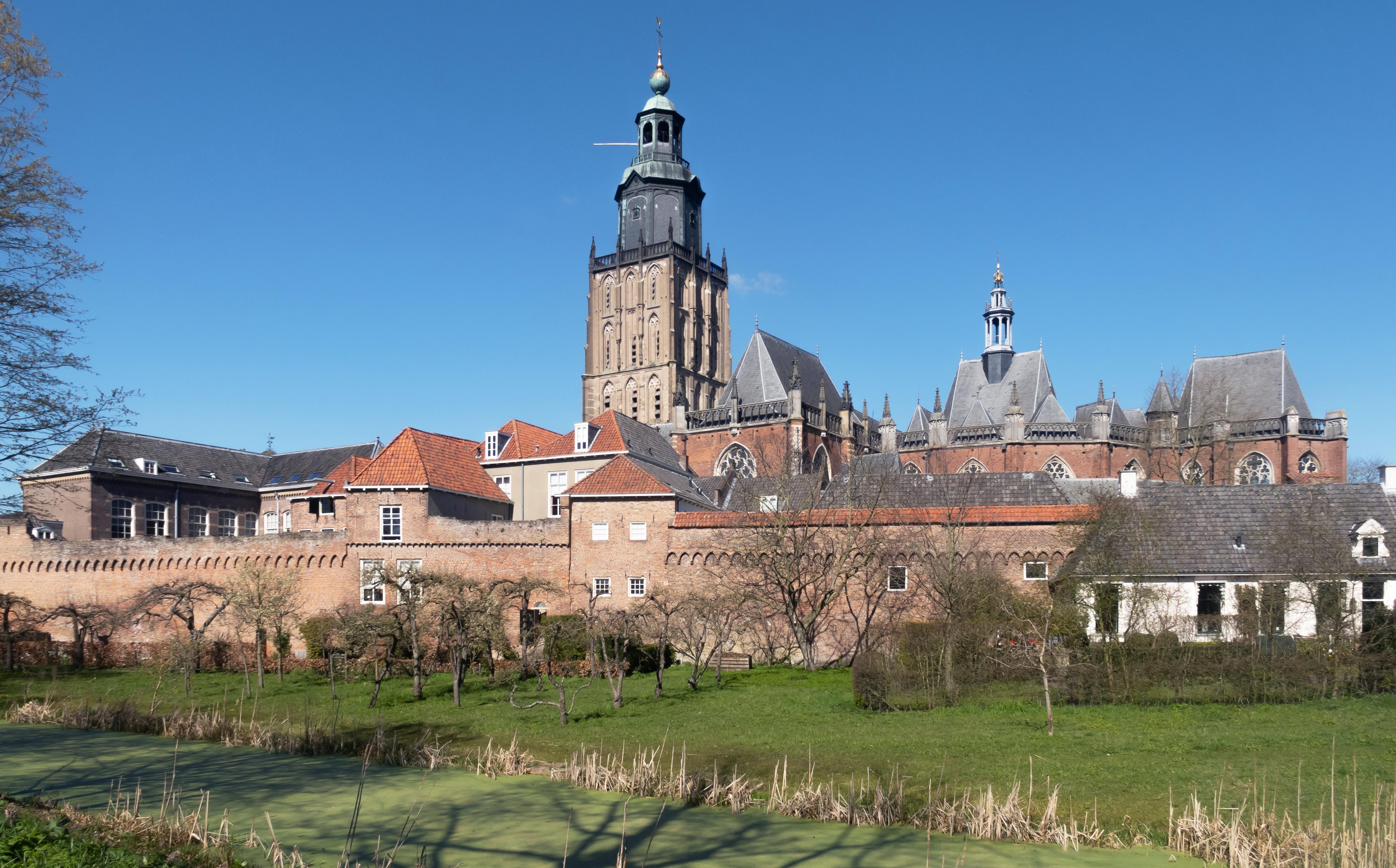 De Walburgiskerk in Zutphen. 