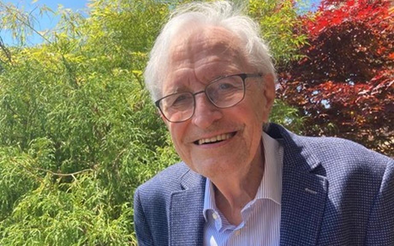 Jan Veenhof. Donderdag werd zijn autobiografie gepresenteerd in Thun (Zwitserland) Jan Veenhof. Donderdag werd zijn autobiografie gepresenteerd in Thun (Zwitserland)