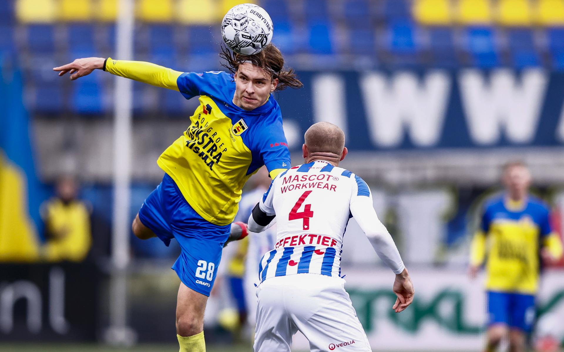 Roberts Uldrikis is weer inzetbaar bij SC Cambuur. De aanvaller keert na twee maanden blessureleed t