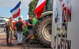 Boerenprotest in juli van dit jaar. Friese boeren verzamelen bij Thialf in Heerenveen voor vertrek naar de demonstratielocatie in Assen.