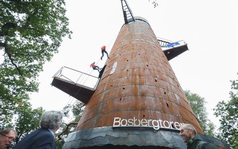 De Bosbergtoren in Appelscha is met ingang van zaterdag 16 april weer geopend. 