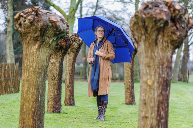 Fokje Kooi helpt de ketenen van moderne slavernij verbreken: ‘Elk befrijd minske is der ien’