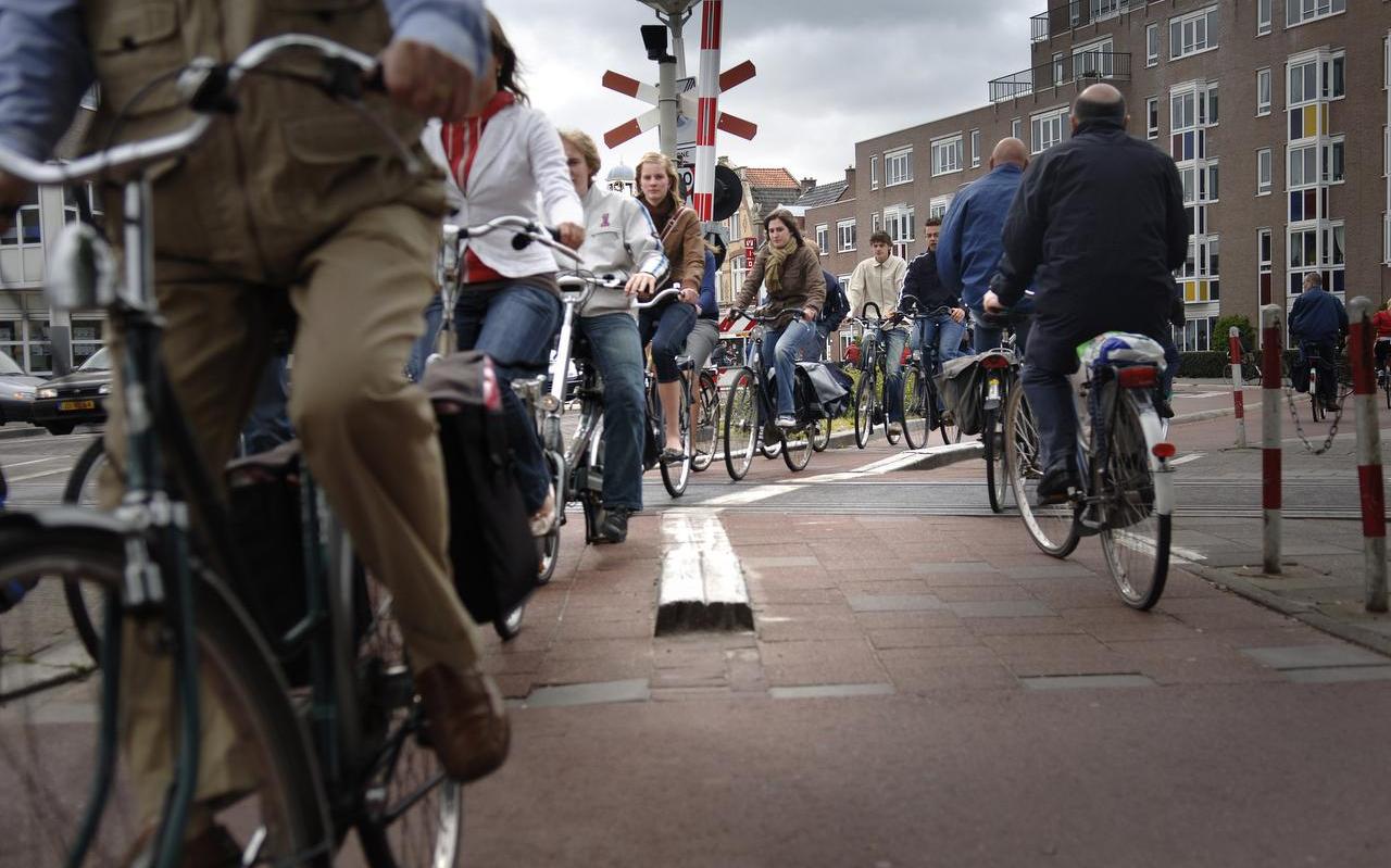 De fietsovergang bij De Schrans in Leeuwarden. De fietsovergang bij De Schrans in Leeuwarden.