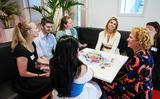 Koningin Maxima tijdens een werkbezoek woensdag aan de Hogeschool Leiden. 