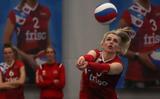 Britt Schreurs was topscorer met veertien punten bij Friso Sneek in het uitduel met Draisma Dynamo in Apeldoorn. 