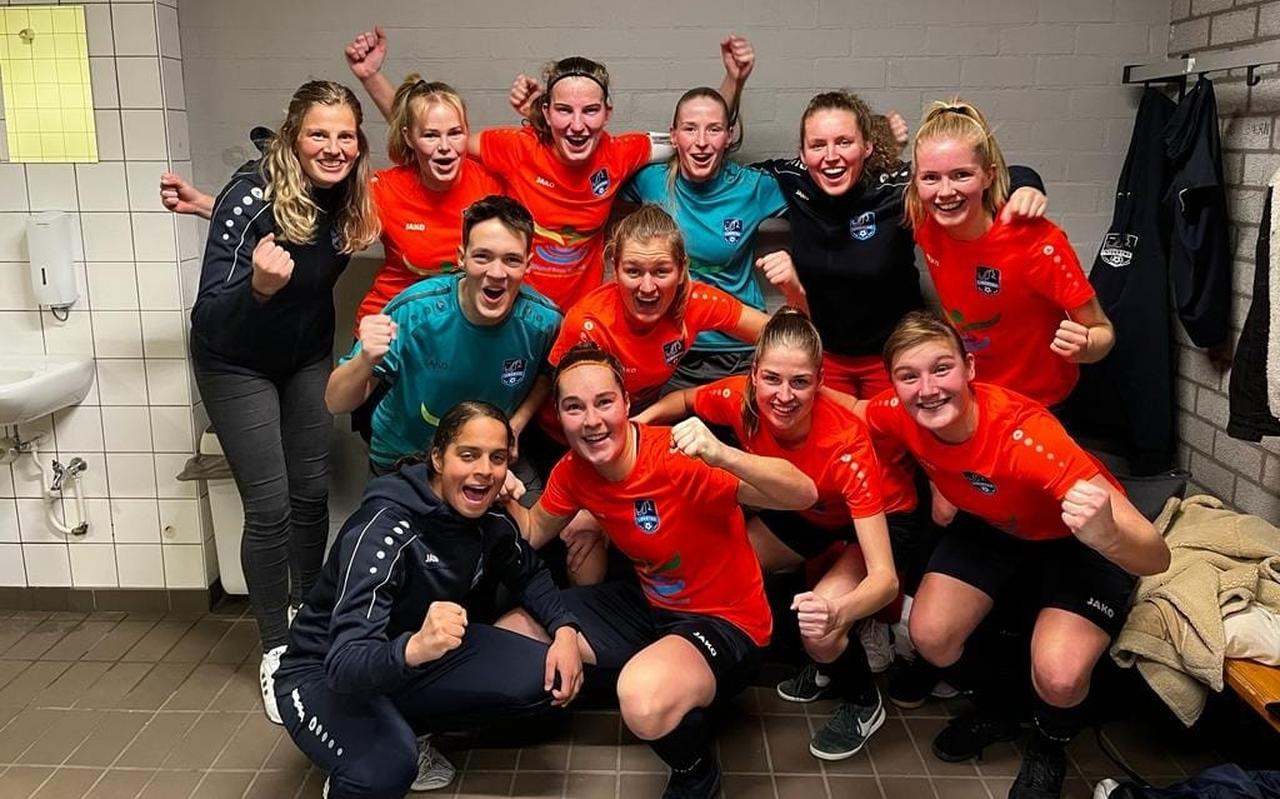 Libertas moet vrijdag in sporthal De Boppeslach met twee doelpunten verschil winnen om de finale te halen. Libertas moet vrijdag in sporthal De Boppeslach met twee doelpunten verschil winnen om de finale te halen.