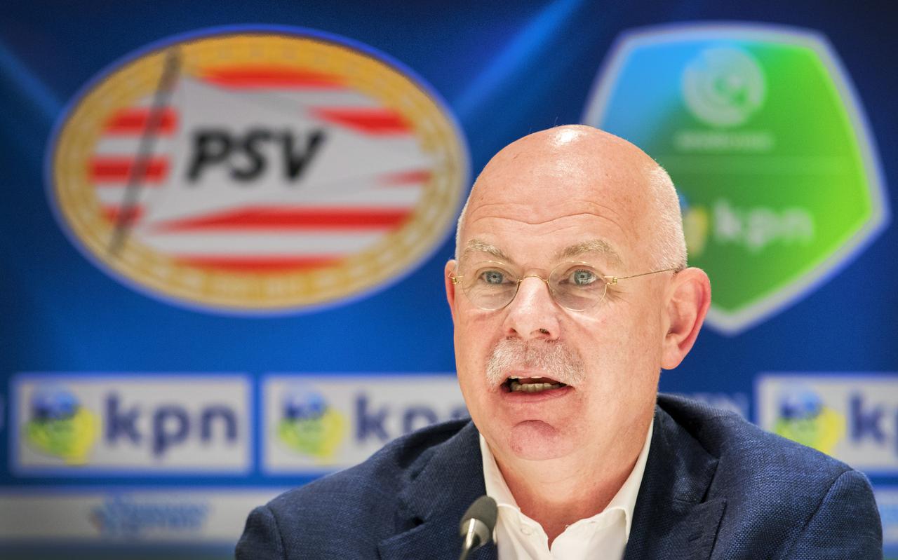 Oud-Sneker Toon Gerbrands gaat na AZ en PSV nu op de achtergrond aan de slag bij het noodlijdende Vitesse.
