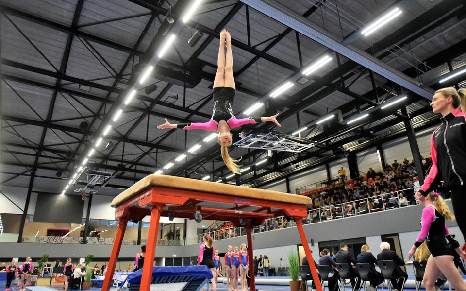 Zweven Draaien En Spectaculaire Solo s Leeuwarden Geeft Een 