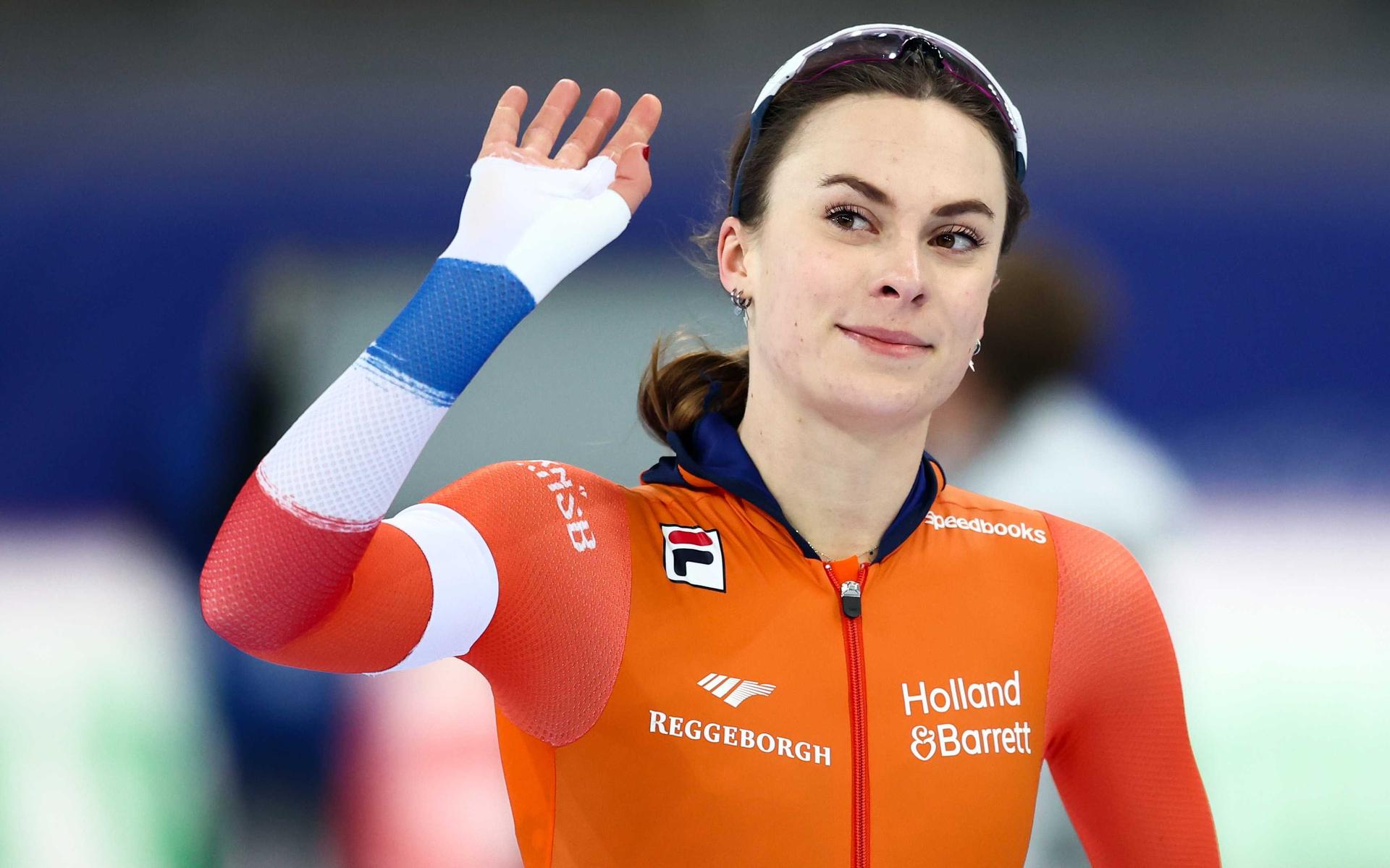 Na de eerste dag op het WK sprint in Hamar staat Femke Kok uit Nij Beets op de tweede plek