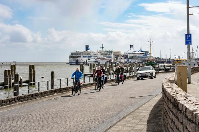 Gedeputeerde Matthijs de Vries: provincie wil vijf miljoen bijdragen aan renovatiekosten kade Tersch